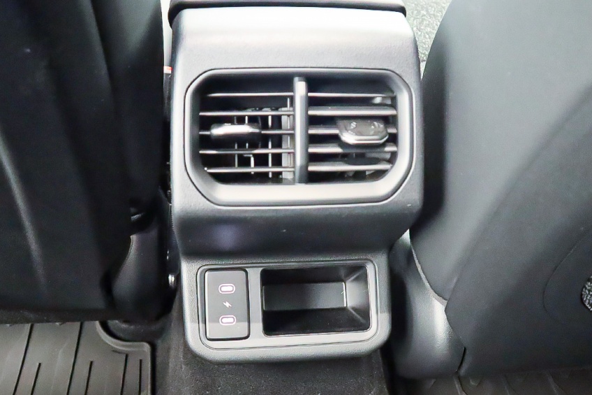 Kia K4 1.0T-GDi MHEV 7DCT GT LINE