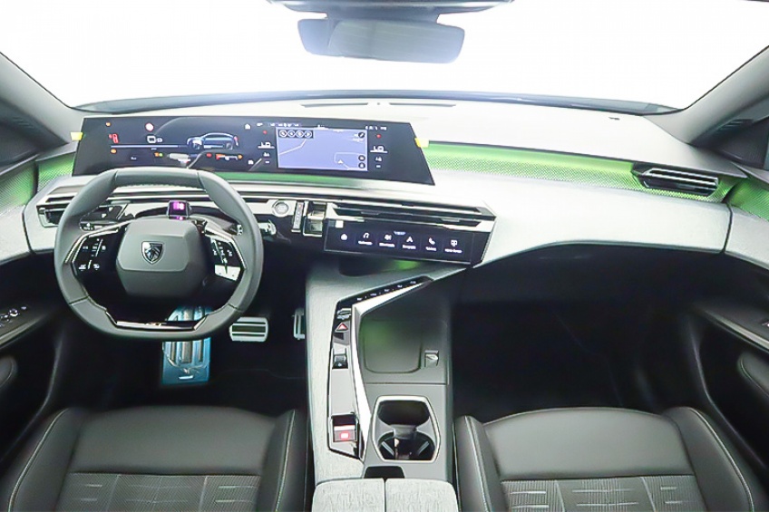 Peugeot 3008 GT HYB 145CV e-DCS6