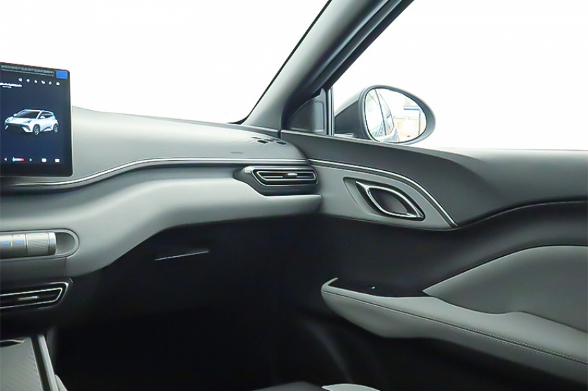 BYD DOLPHIN SURF BOOST