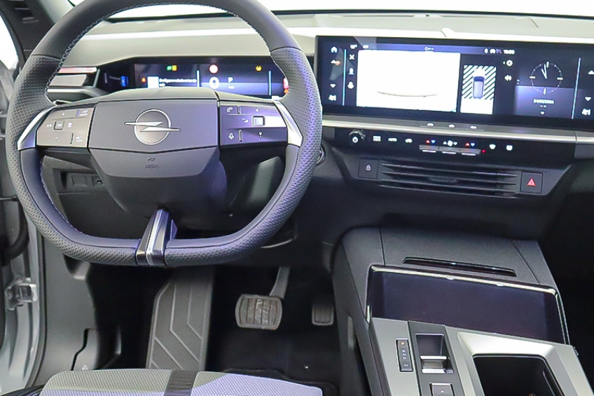 Opel Grandland Hybrid GS 145 Cv