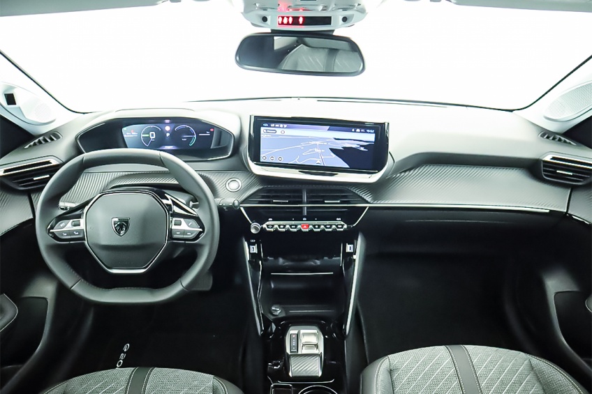 Peugeot E-208 ALLURE ELETRICO 158CV BATERIA 51 KWH