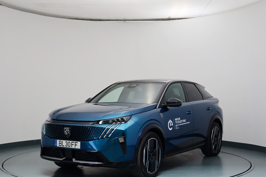 Peugeot E-3008 GT ELTRICO 210CV 157KW BATERIA 73KWh