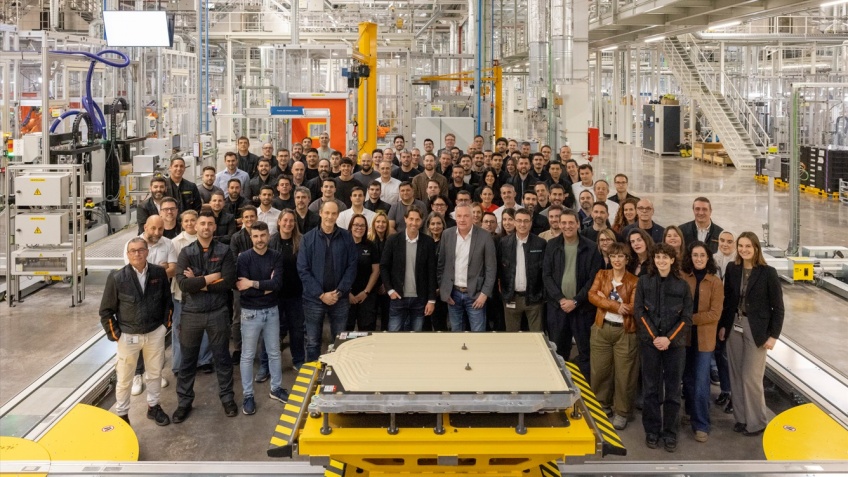 SEAT & CUPRA inicia a produ��o em s�rie de sistemas de baterias como mais um passo rumo ao lan�amento do CUPRA Raval