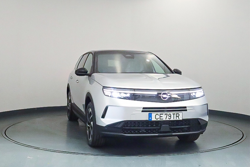 Opel Grandland Hybrid GS 145 Cv