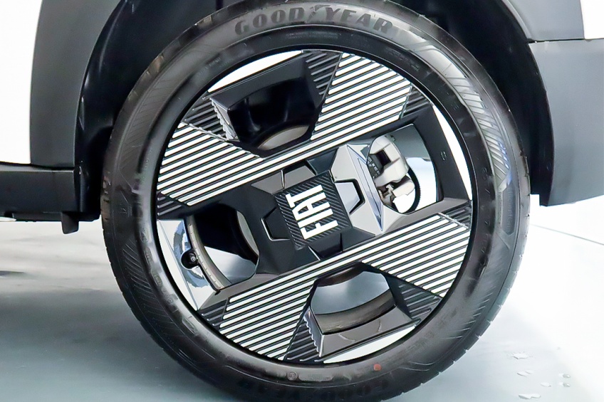 Fiat GRANDE PANDA  LA PRIMA