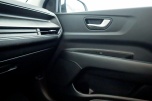 Kia STONIC 1.0T-GDi 6MT DRIVE