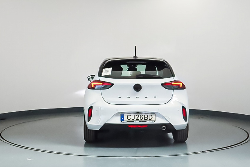 Opel CORSA GS