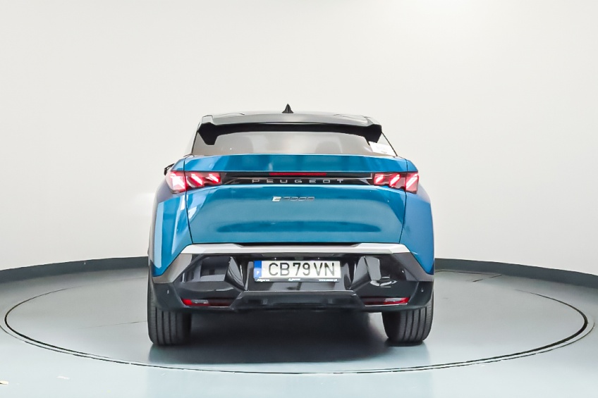 Peugeot E-3008 GT