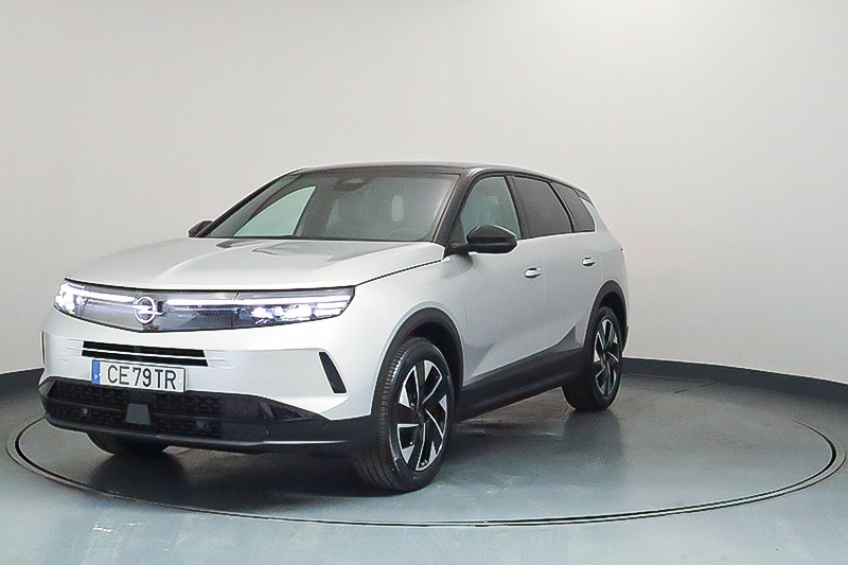 Opel Grandland Hybrid GS 145 Cv